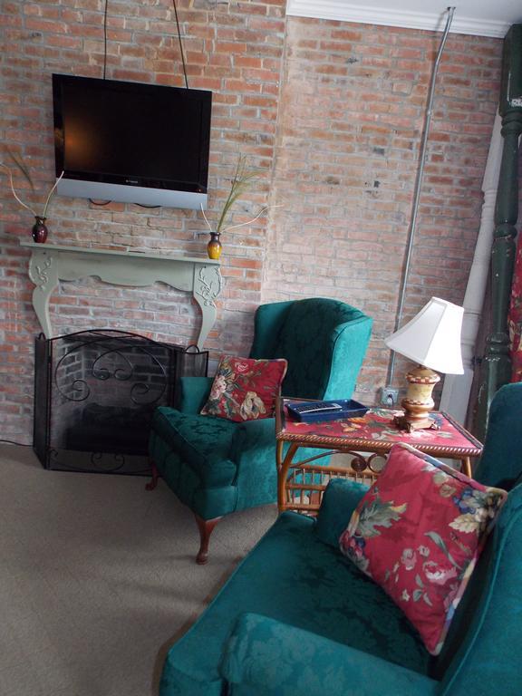 โรงแรมวิลเลียม วัตสัน Pittsfield ภายนอก รูปภาพ